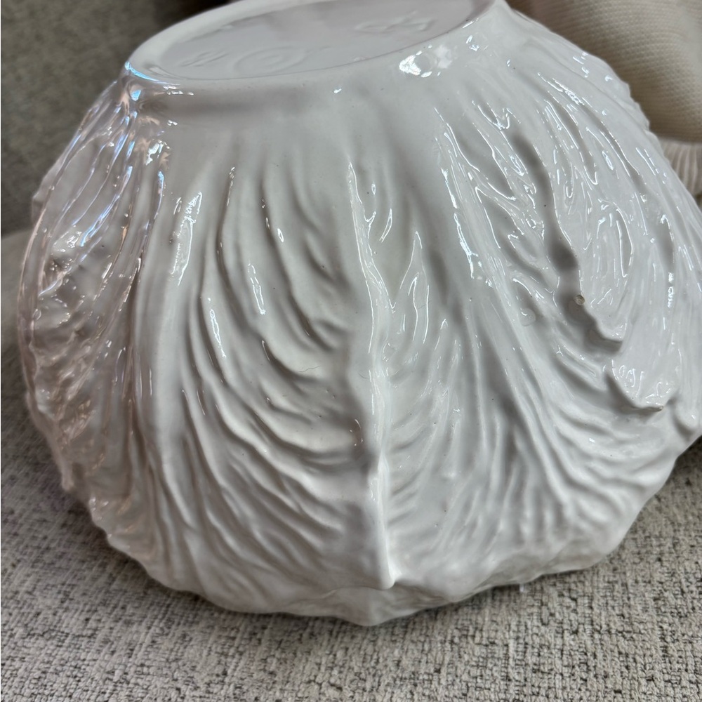 White Ceramic Cabbage Whittier Pottery Tureen with Lid and Ladle - Picture 7 of 16